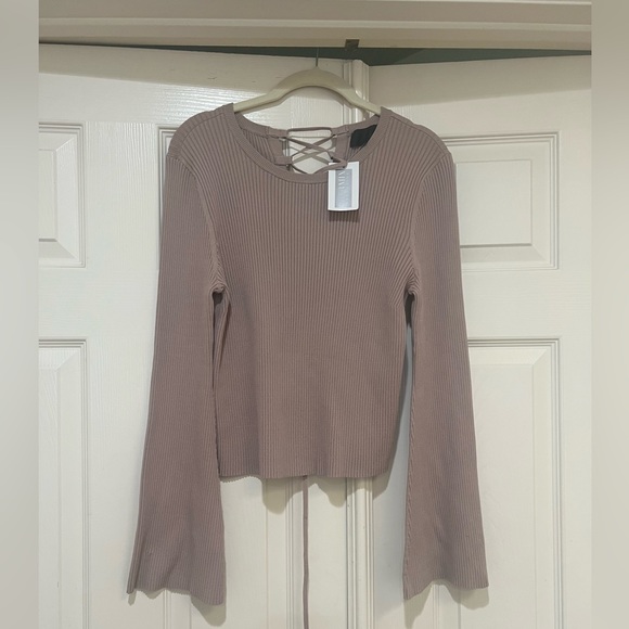 INTERMIX Mia Back Lace Up Knit flare Sleeves beige closet‎ capsule Sweate… - Picture 3 of 15